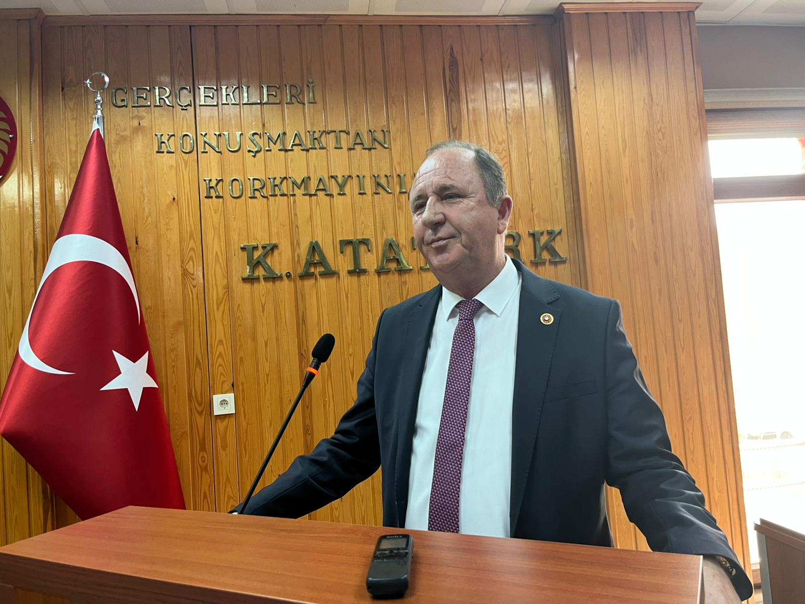 Edirne İl Özel İdaresi’nin 2025 Mali Yılı Kesin Hesabı, İl Genel Meclisi üyelerinin oy birliği ile onaylandı.